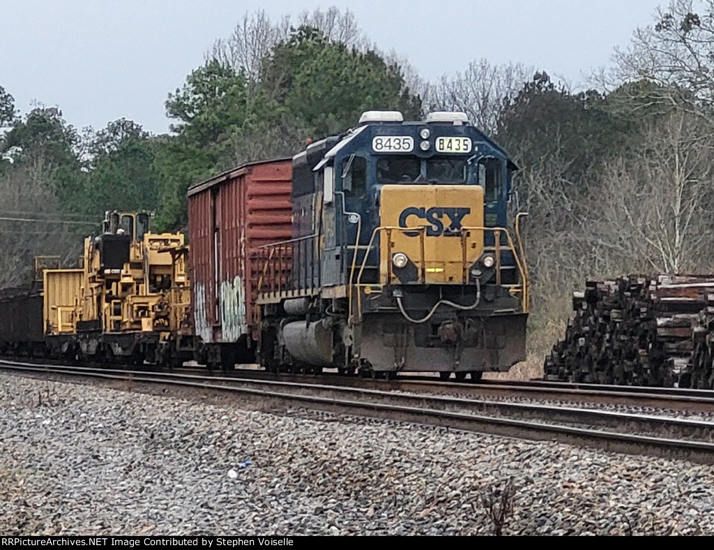 CSXT 8435